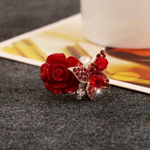Adjustable butterfly on rose ring Red
