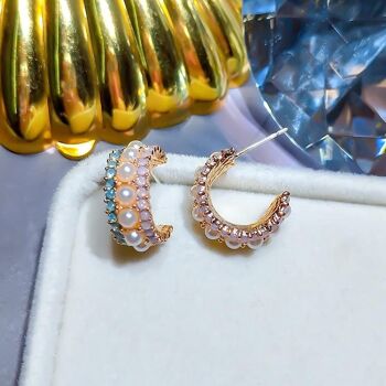 Boucles d'oreilles diamant en forme de C avec perle - Strass blanc et perle 4