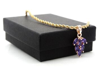 Collier en or à feuilles violettes 6