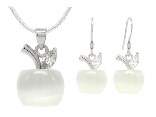 White Moonstone Apple Necklace And Earrings