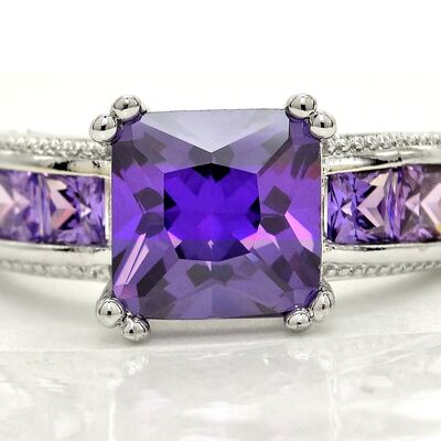 Bague en argent princesse violette