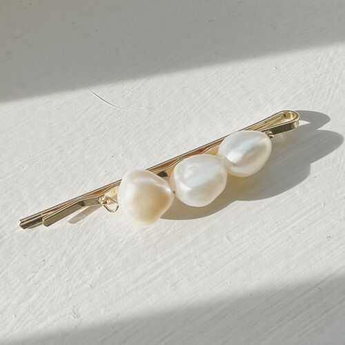 White Pearl Hair Pin