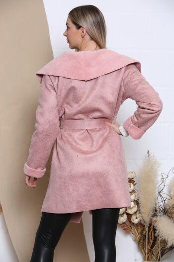 Manteau en cuir suédé rose avec poches 3