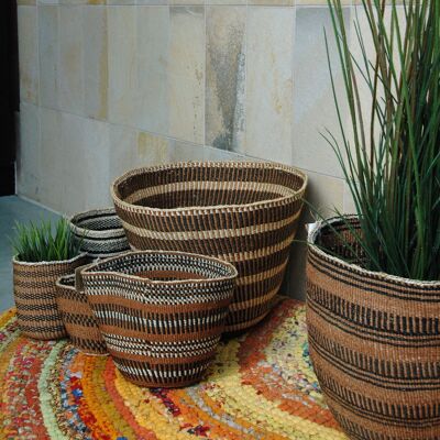 Handmade fine weave sisal basket - traditional colours - size L