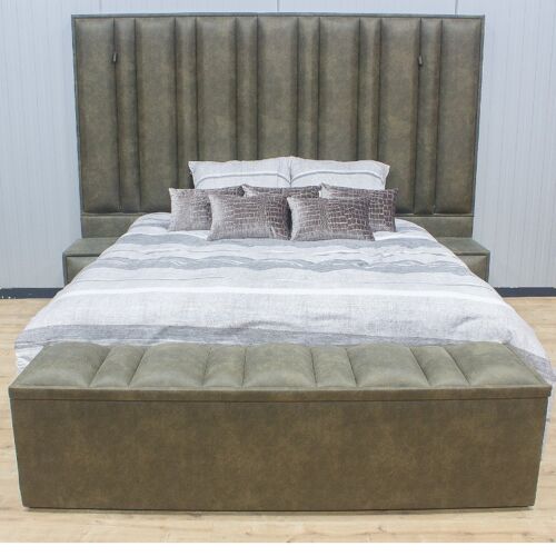 Army green bed - 1.60cm