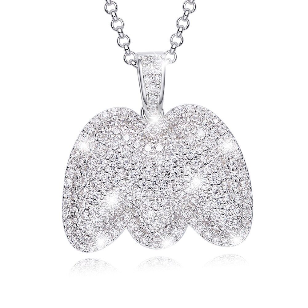 Collar circonitas letra M