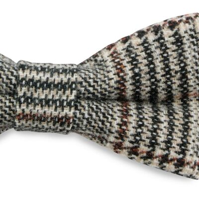 Sir Redman bow tie Nolan Tweed