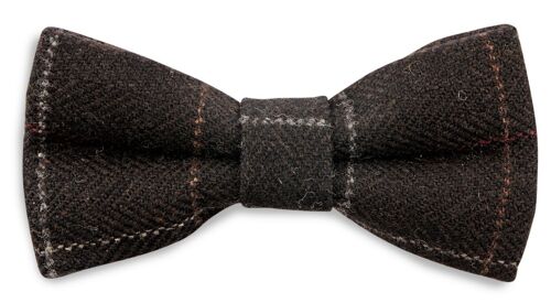 Sir Redman bow tie Desmond Tweed