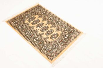 Tapis Pakistan Boukhara 96x65 noué main 70x100 beige motif géométrique à poils courts 2