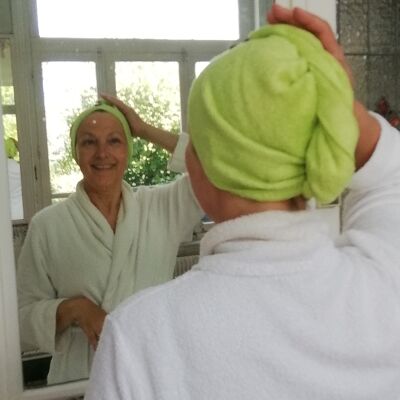 APPLE GREEN hair towel