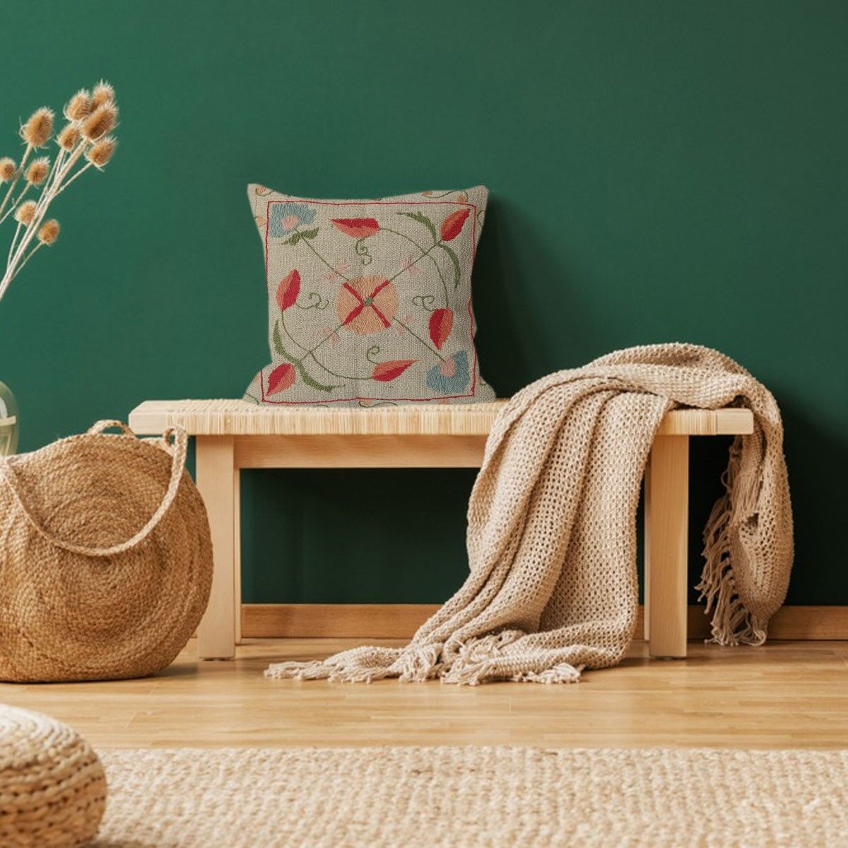 Fodera per cuscino in pelle color seppia di lana ricamata