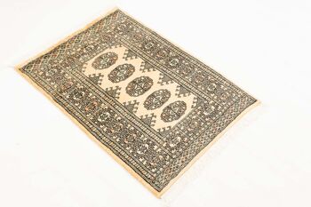 Tapis Pakistan Boukhara 92x65 noué main 70x90 motif géométrique beige, poils ras 2