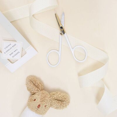 White & gold baby scissors - curved blades