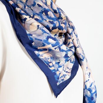 Foulard Galaxie indéfinie 5