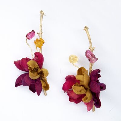 Handmade earrings in silk and Murano glass Flourist