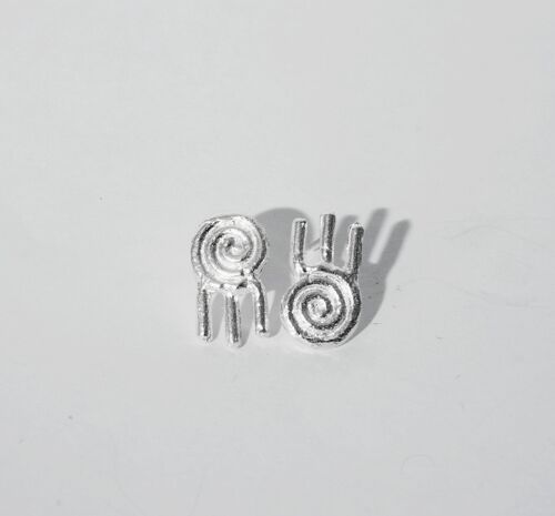 LUCKY CHARM STUDS Silver