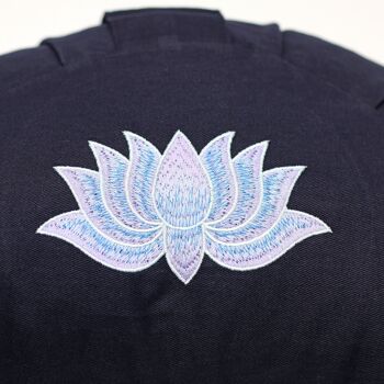 Coussin de méditation croissant de lune bio avec broderie lotus, bleu foncé 2