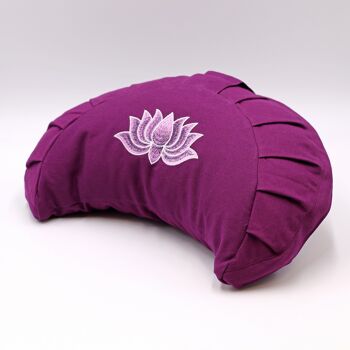 Coussin de méditation demi lune bio avec broderie lotus violet 1