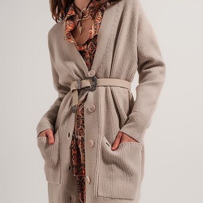 Cardigan lungo in morbida maglia beige con tasche