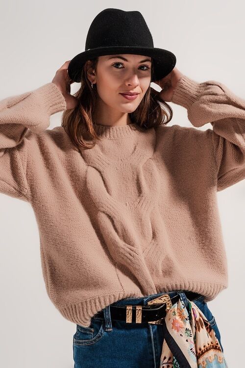 Cable knitted jumper in beige