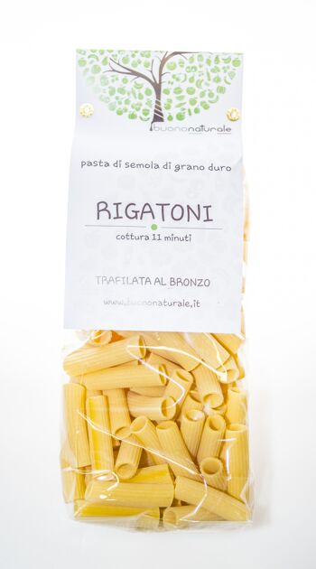 Rigatoni, 500 g — Tréfilé en bronze semi-artisanal avec des ingrédients d'origine locale et desséché pour une moyenne de 30 g. 30 heures — toujours "al dente" 1