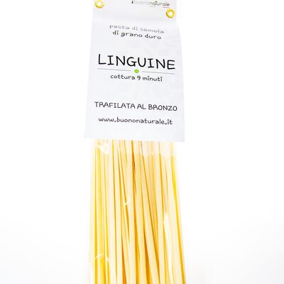 Linguine, 500 g: trefilado con alambre de bronce semiartesanal con ingredientes de origen local y desecado para obtener un promedio. 30 horas — siempre "al dente"