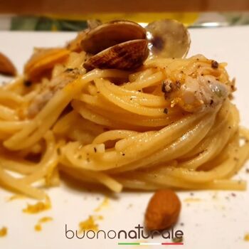 Pesto d'amandes, 90g — Sauce savoureuse italienne originale pour tous les plats à base de fruits secs siciliens de première qualité 2