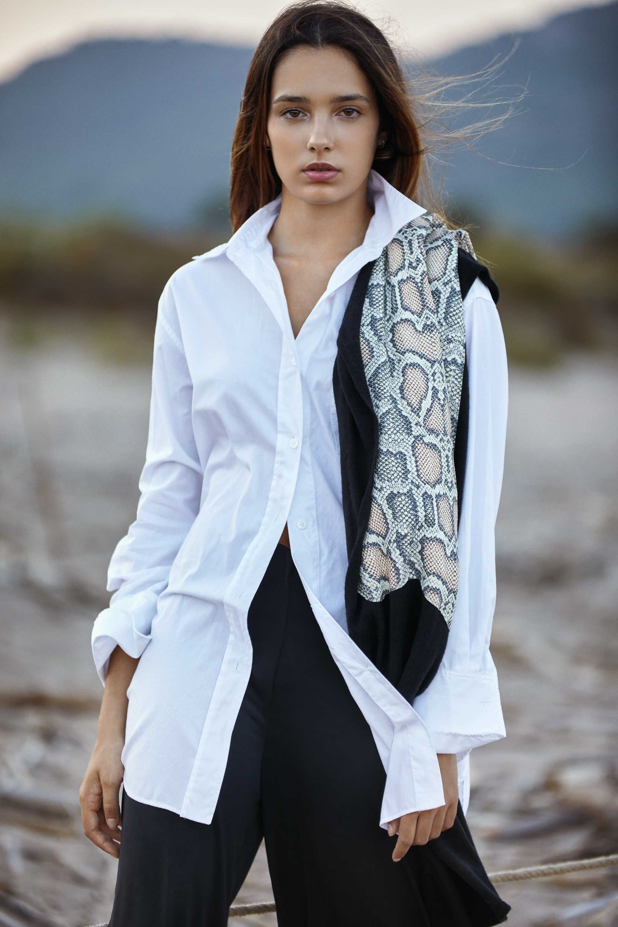 Manipur Woll- und Lederschal