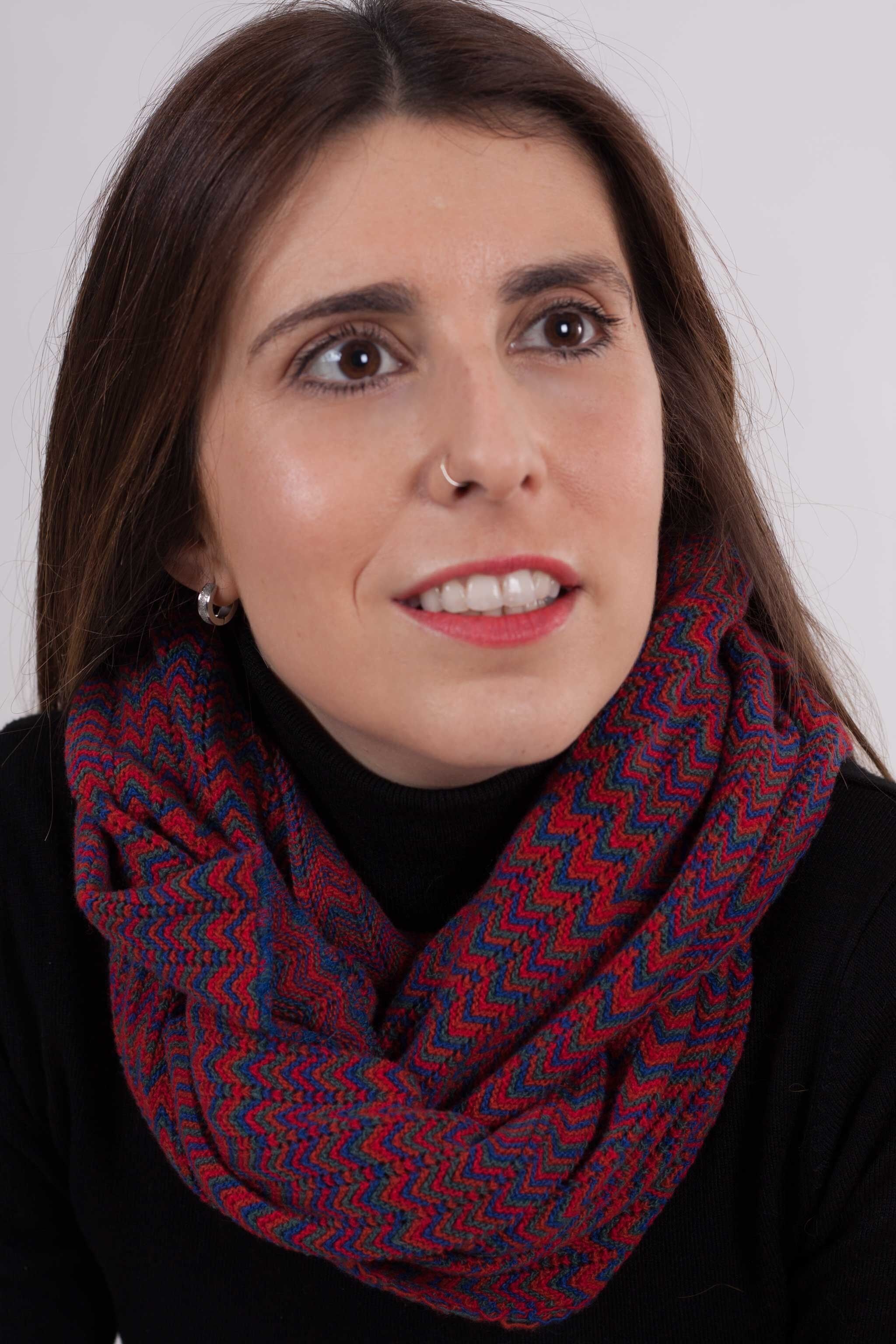 Ekinar Wollschal - ROT