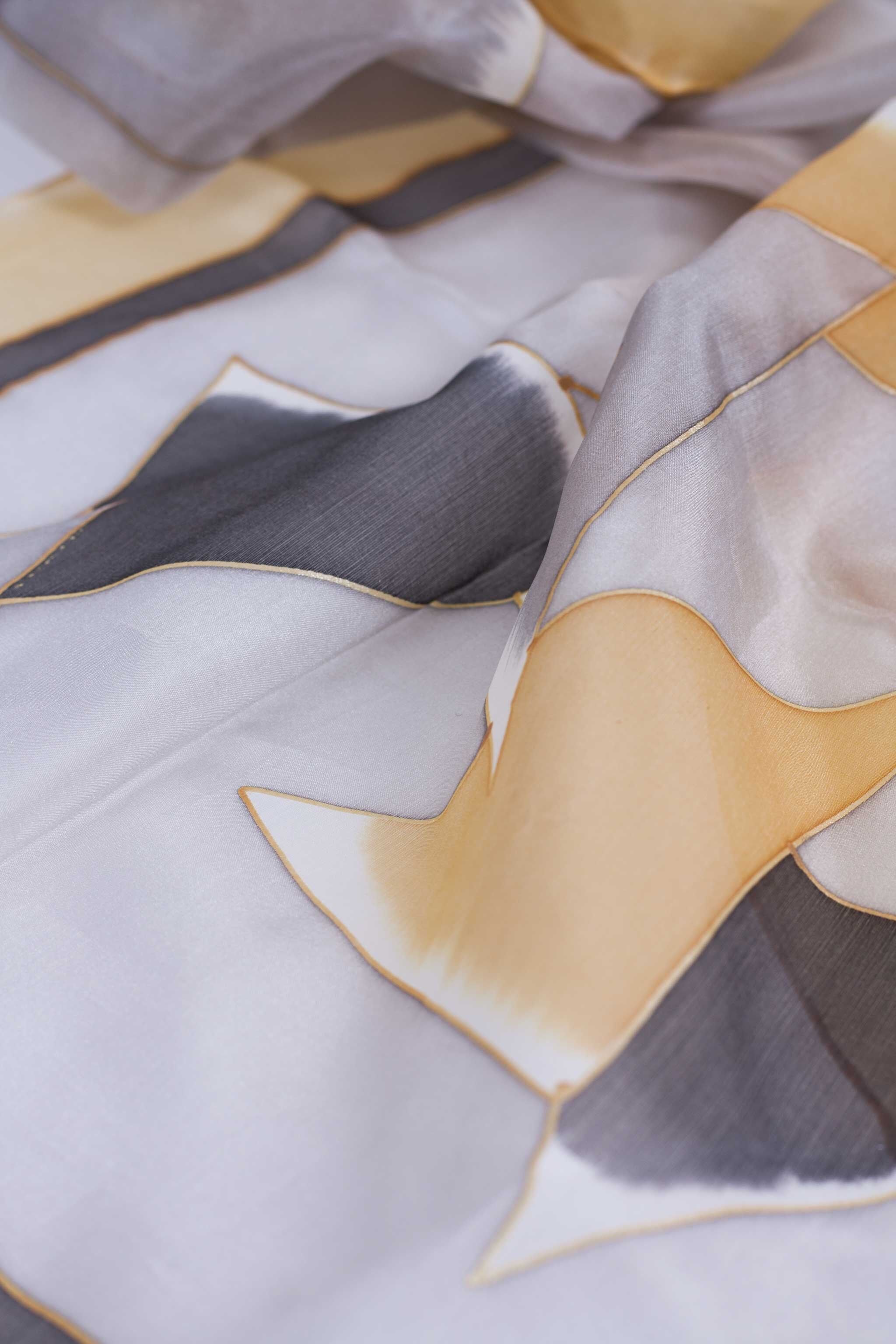 Handbemalter Naturseidenschal - GRAU - SCHAL 90X90CM