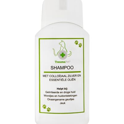 Shampoo with colloidal silver and essential oils