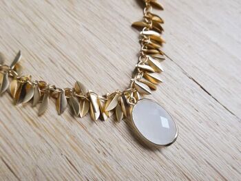 Collier Feuille blanc 2