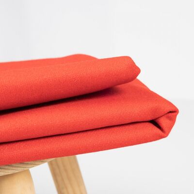 Tissu drap de laine rouge