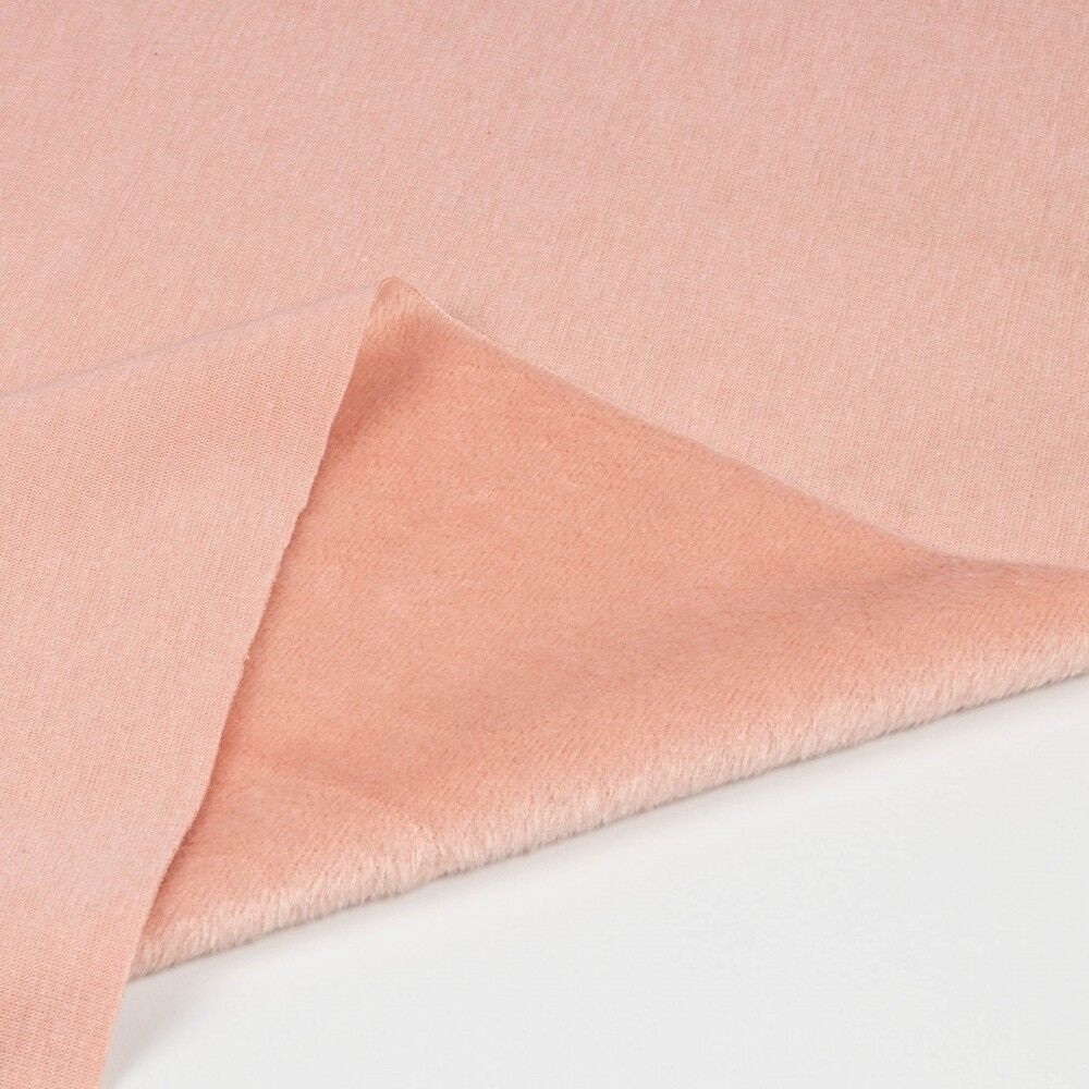 Sweatshirtstoff aus hautfarbenem Fell