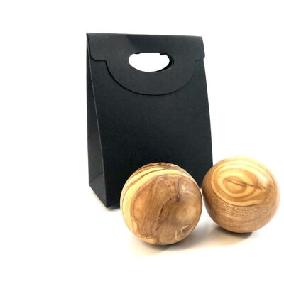Relaxation balls made of olive wood including stylish "to-go" packaging