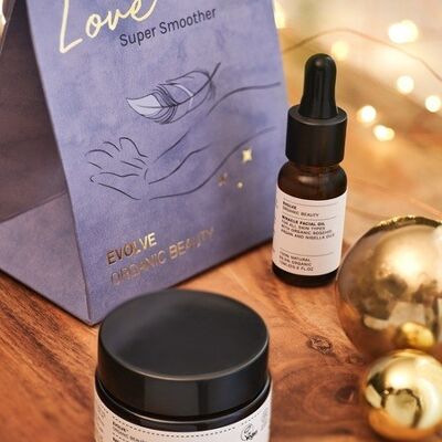 Evolve Beauty Super Smoothers Gift Set