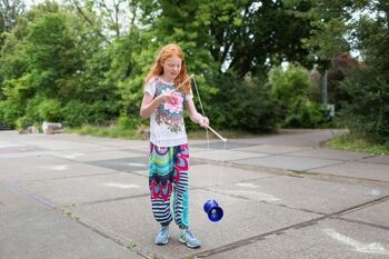 Diabolo - Jouet d'extérieur - Jeu pour enfants - Bâtons en bois - BS Toys 5