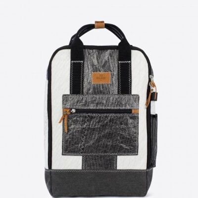 Wally backpack in 100% recycled veil - Black