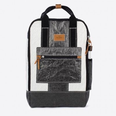 Wally backpack in 100% recycled veil - Black