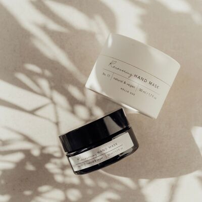No. 11 Recovering Hand Mask - Rich care for stressed hands: Touch your soul softly!