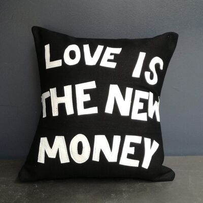 Cushion LOVE #proto