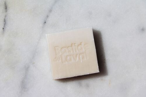 Savon cube parfumé au jasmin 100g