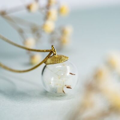 Lion tooth flower pendant (16mm)