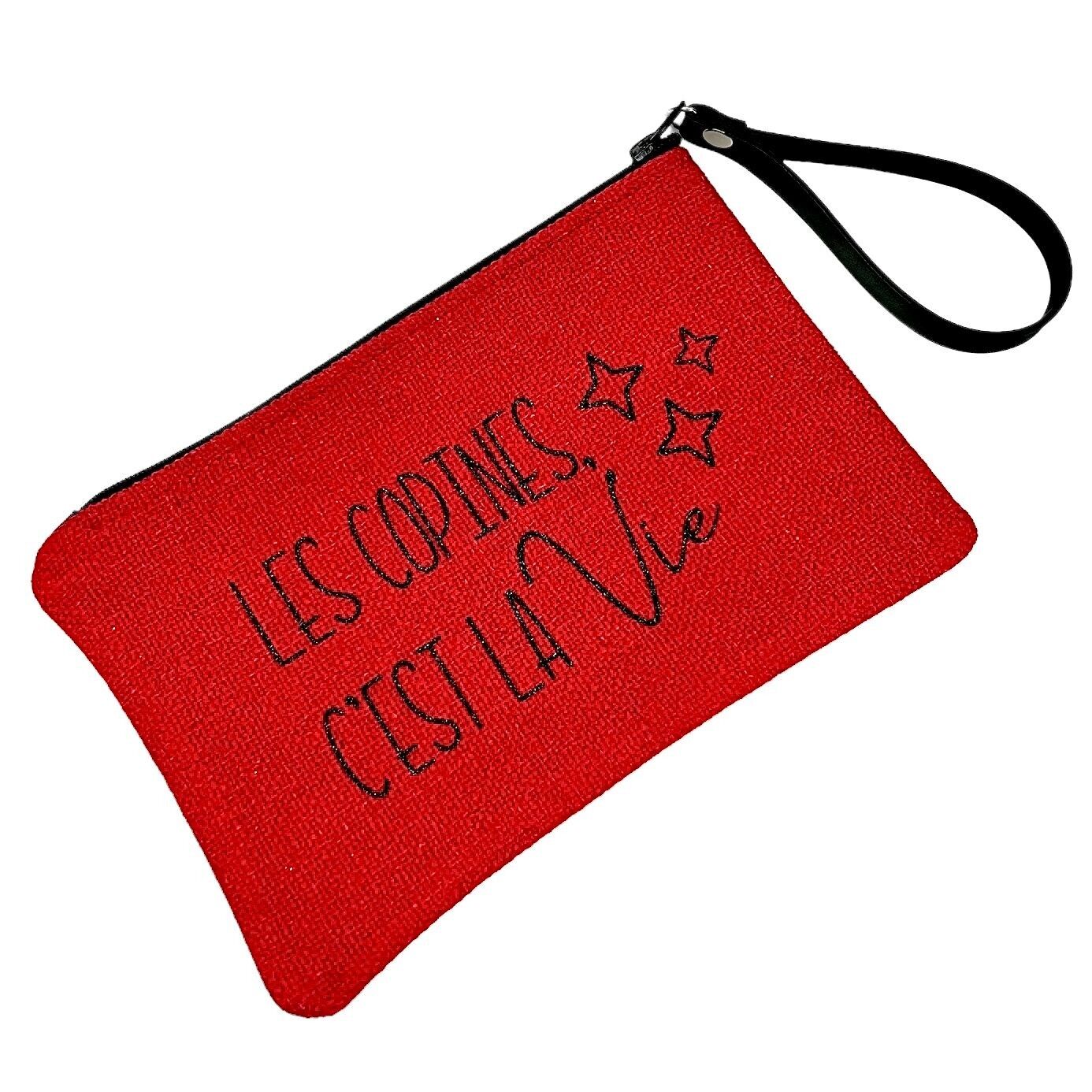 Pouch M, Girlfriends are life, red anjou