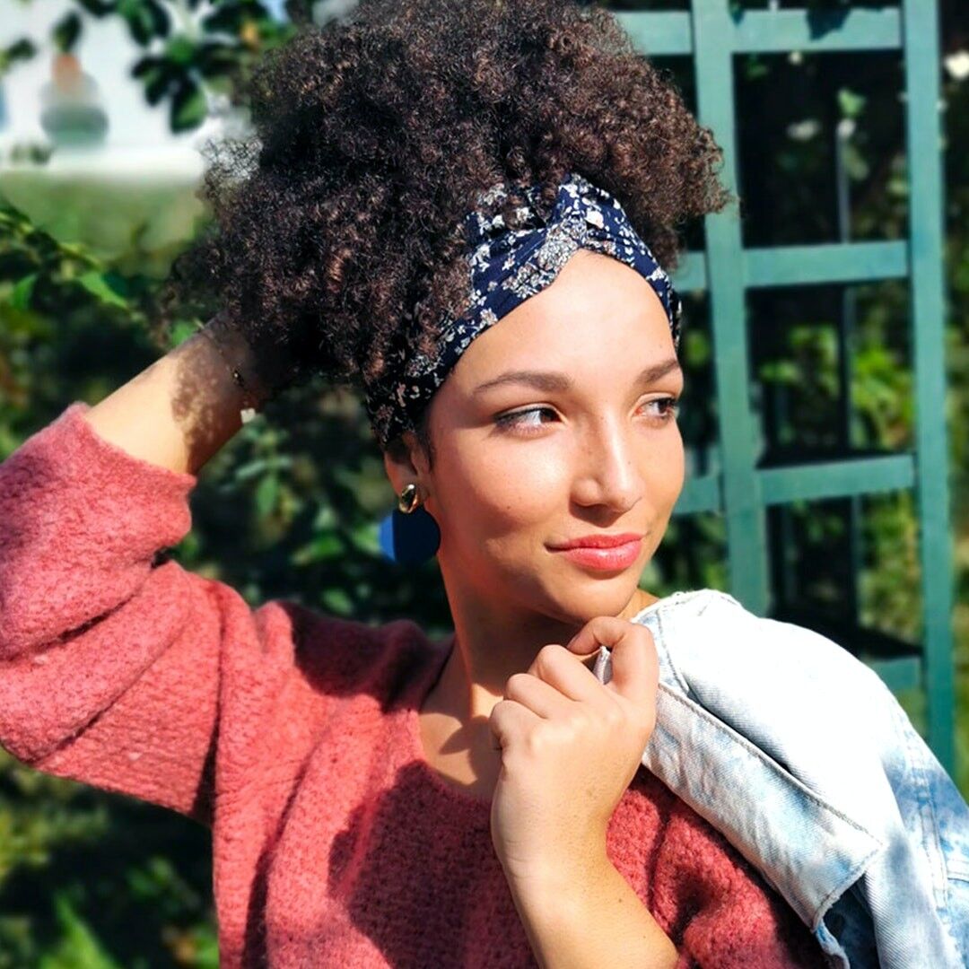 Fascia ARMELLE / poliestere blu scuro con motivo bianco e rosa