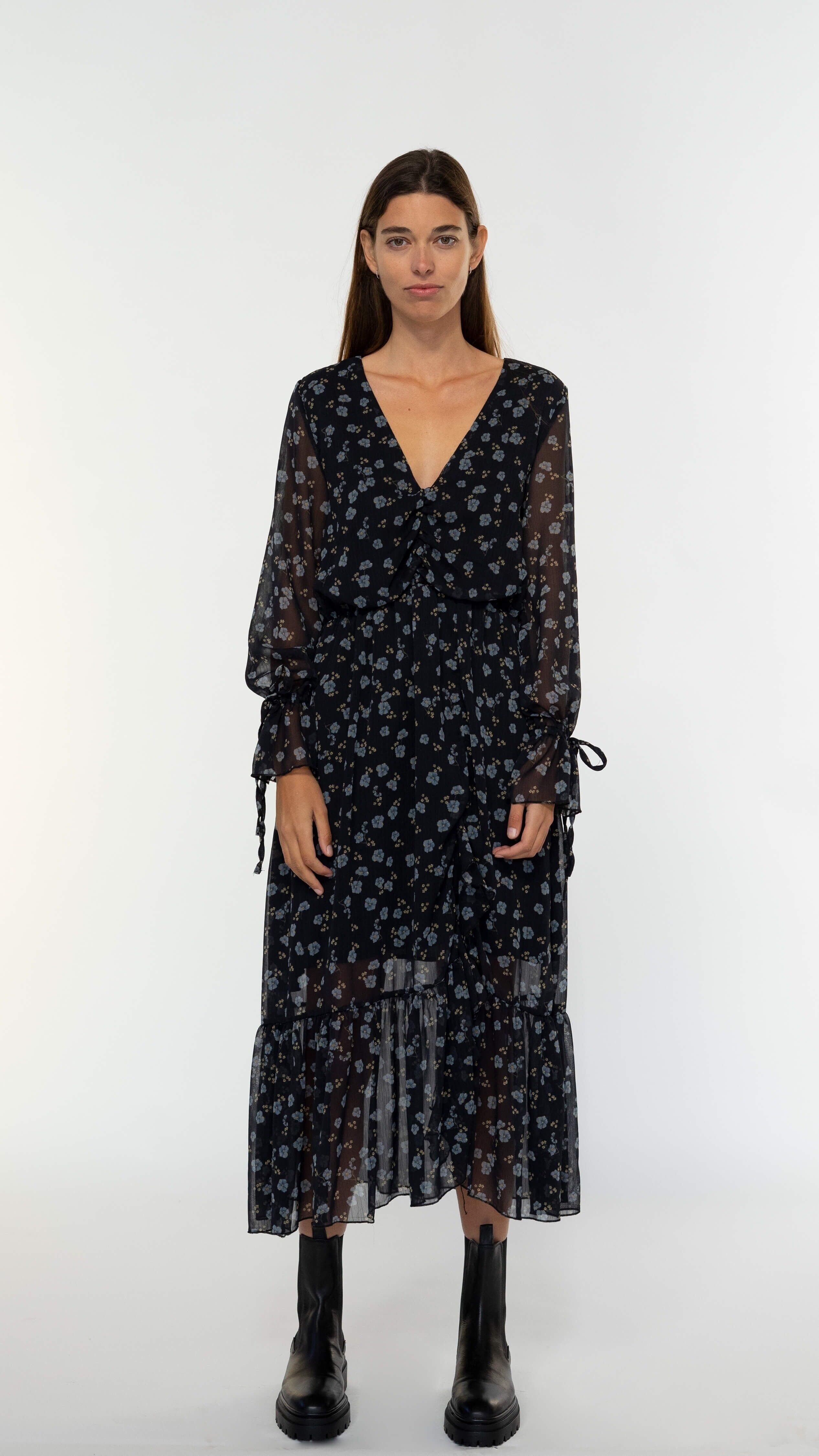 Abito con scollo a V - Vaporous