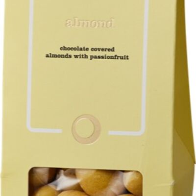 Passionfruit almonds with white chocolate