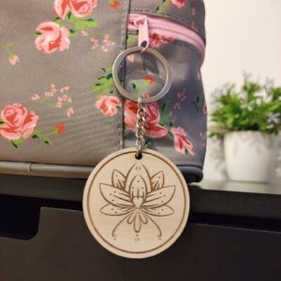 Wooden Lotus Flower Keychain, Wood Keyring Acessory - 2