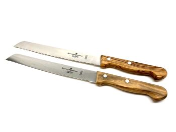 Couteau à pain avec manche en bois d'olivier 3