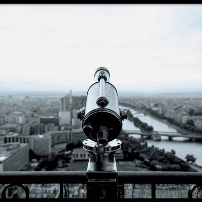 Prismáticos en París - Póster - 40 x 60 cm